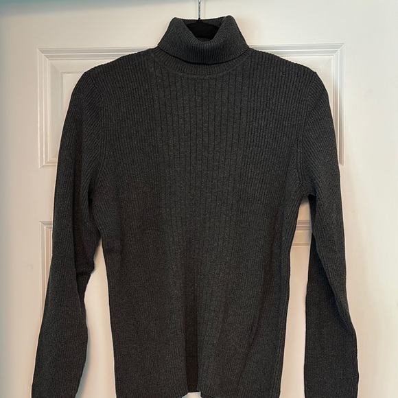 Charter Club Women's Black Turtleneck Sweater - Picture 1 of 1